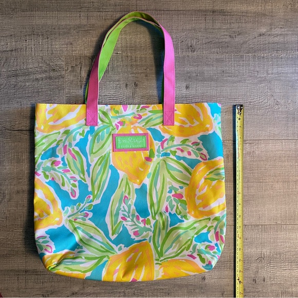Lilly Pulitzer Estee Lauder Tote Bag - Picture 5 of 6